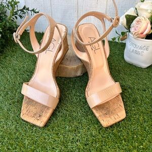 AGL Mimi Wedge Sandal WOMEN SIZE 38.5 US 8.5 
$465 
Color: Basic-Naturale